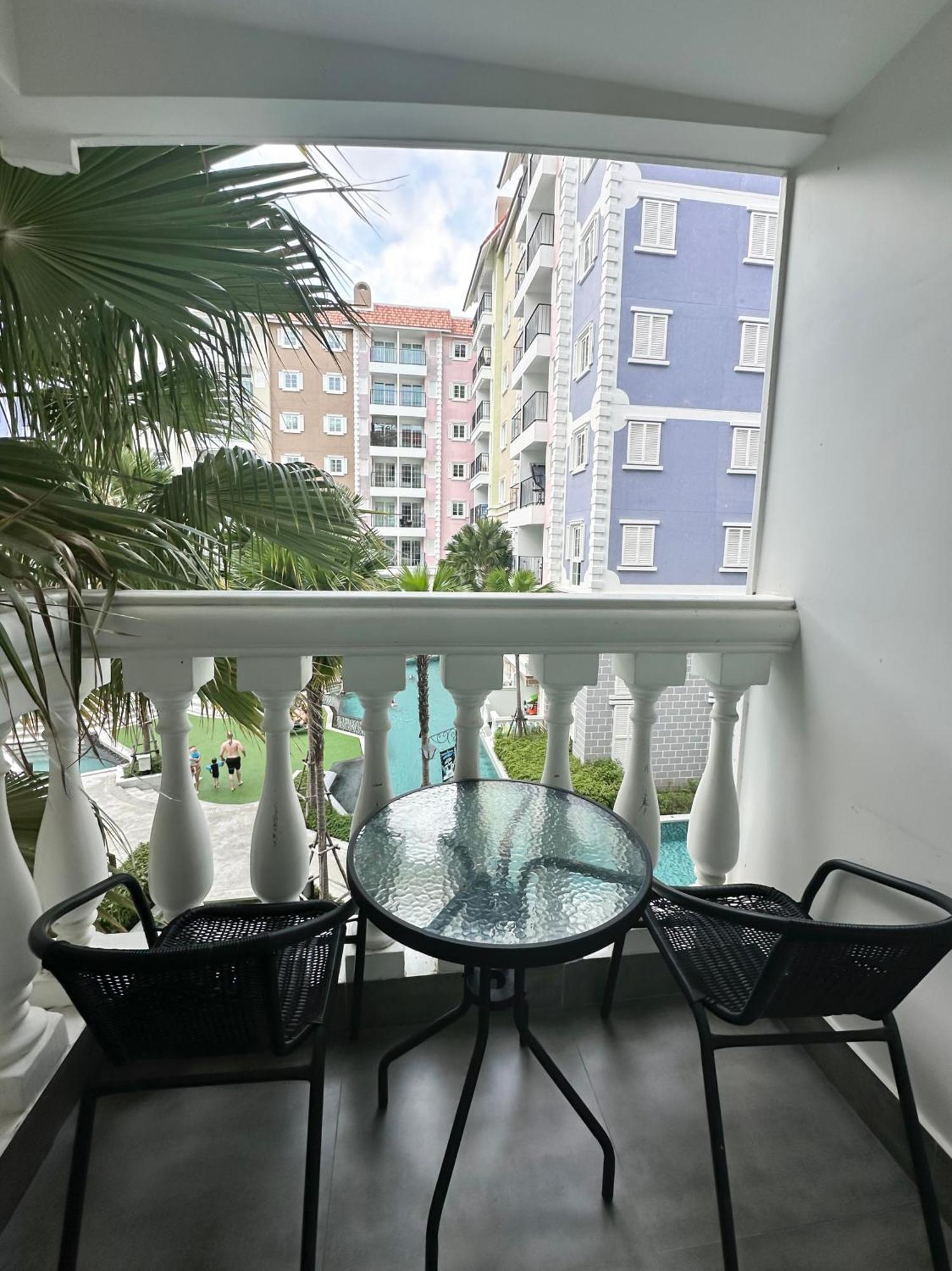 Seven Seas Cote D'Azur Jomtien Pattaya Amazing Pool Apartment Na Chom Thian Exterior foto